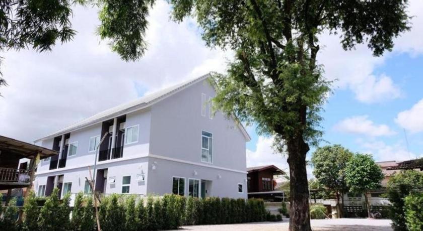 Oh My Place Chiang Rai Exterior photo